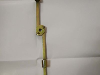 Telescopic motorized struts on movable partition door panel